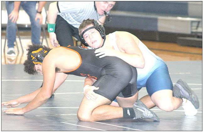 HTRS/P.C.’s Aiden Worthey (right) had an exciting match against Falls City’s Thomas Fields last Monday night. Worthey won in a sudden victory match, 7-5. Paula Jasa/Republican